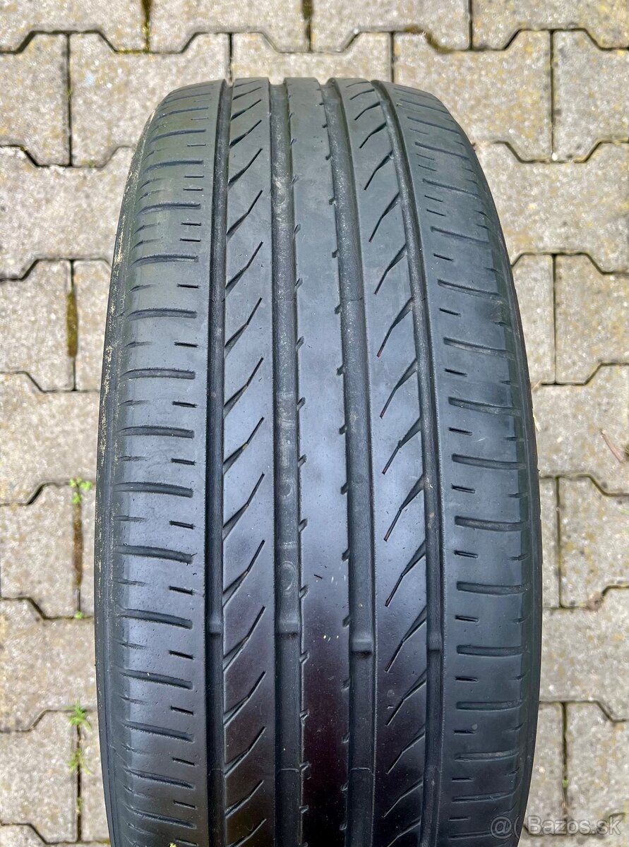 215/50 r18 letné TOYO 92V - 5