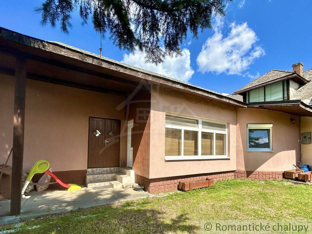 NOVÁ CENA - Polosamota s priestranným domom a malým rybník - 5