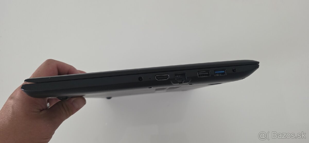 Celeron N3060, 4GB Ram, SSD 128GB - 5