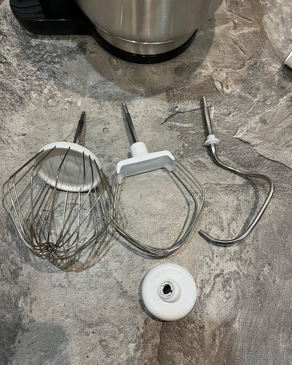 Bosch MUM Serie 2 MUMS2VM00 900W kuchynský robot - 5