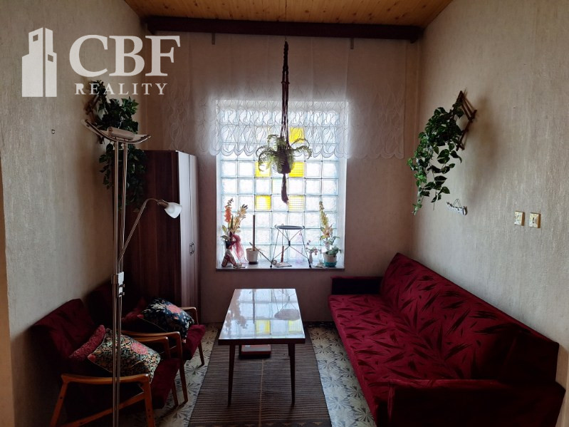 RODINNÝ DOM NA PREDAJ V OBCI PLEŠIVEC - 5