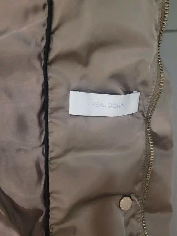 HUGO BOSS, presivana dlha bunda, velkost 38 - 5