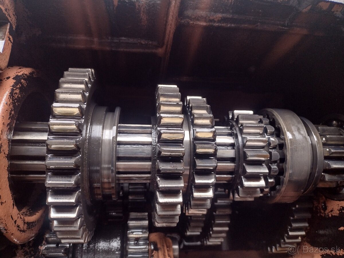 Prevodovka zetor 67 - 5