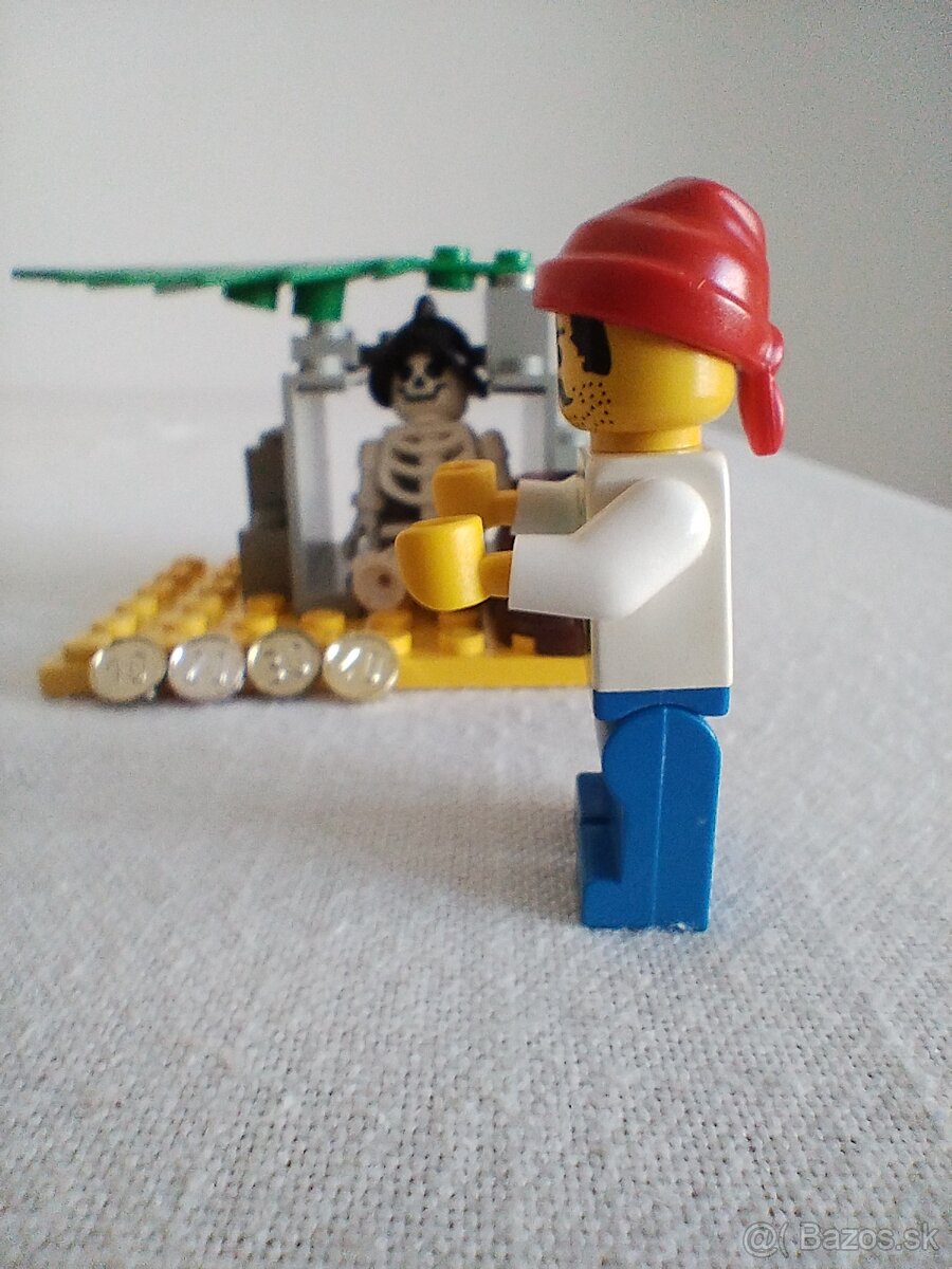 LEGO Pirates 6232 Skeleton Crew - 5