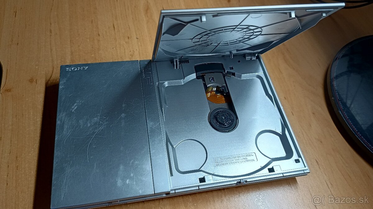 PS2 slim - silver - 5