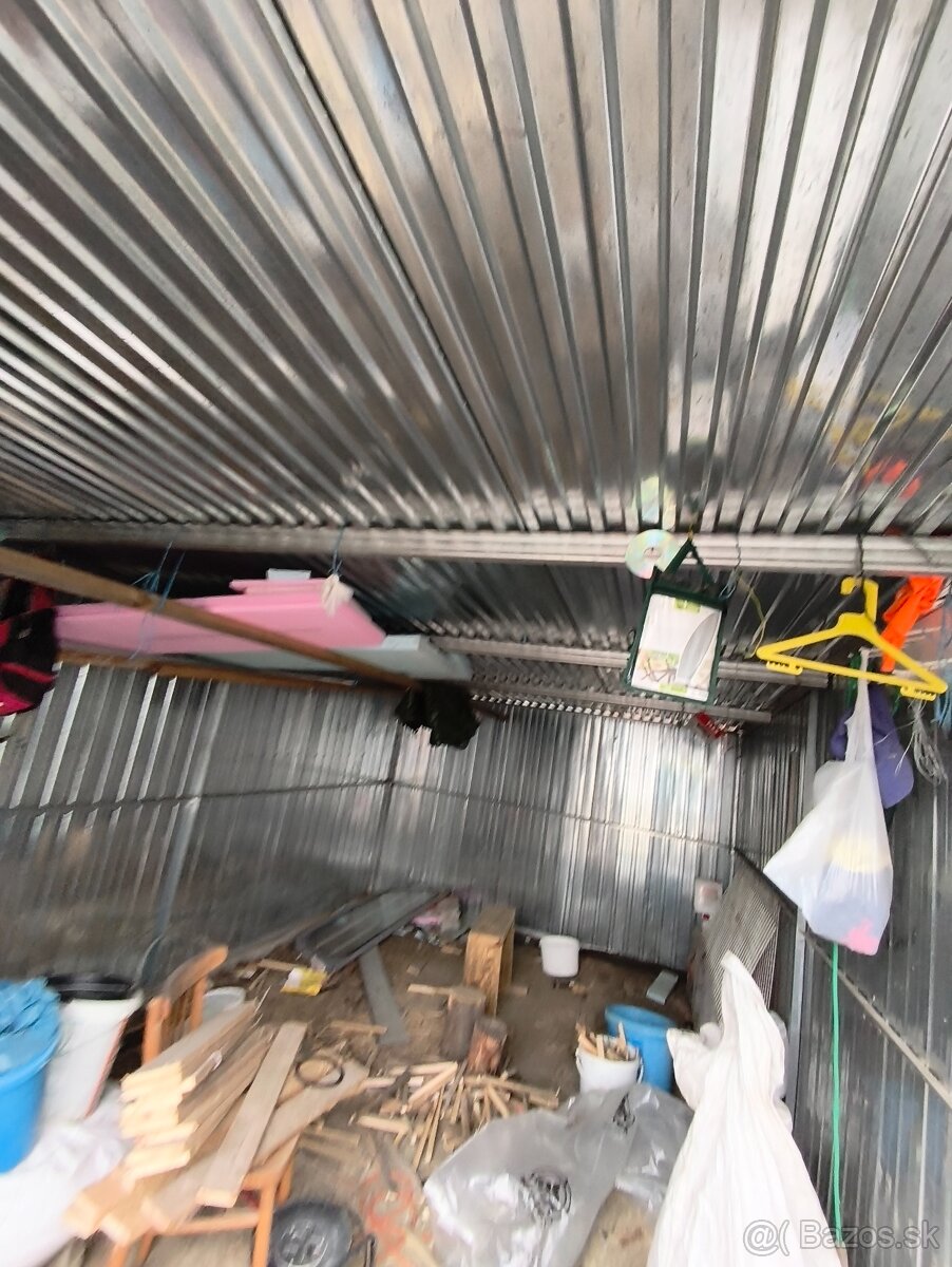 Stavebná búda - garáž - 5