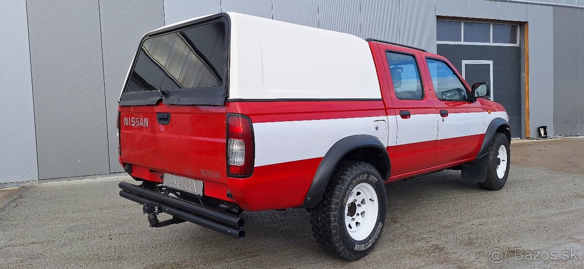 Nissan Navara 2.5 TDi Double Cab- NÁJAZD 187.000KM-7290.-EUR - 5