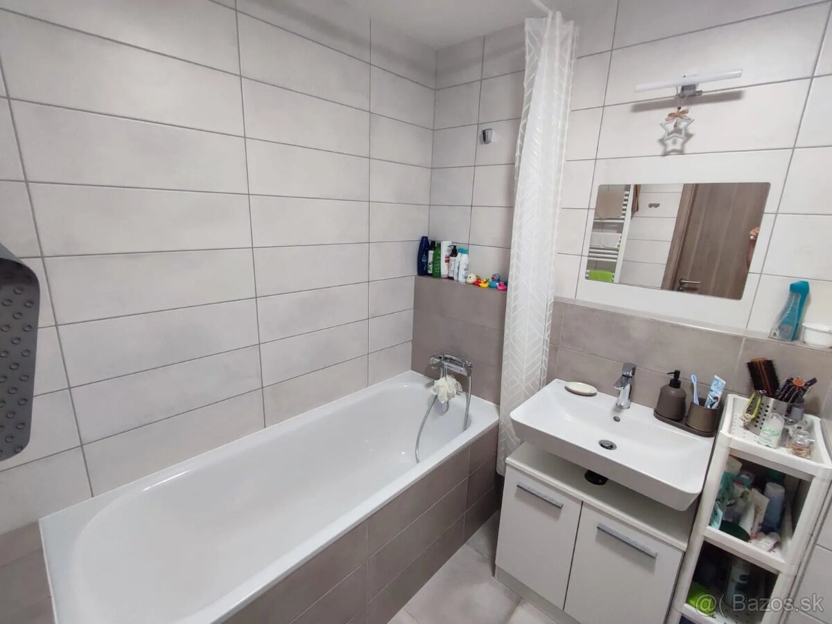 Realitný kancelária REALADR s.r.o. - 5