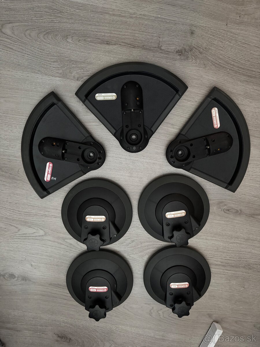 Elektronické pády Yamaha - 5