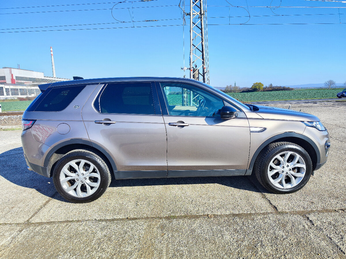 Land Rover Discovery 2.0L TD4 HSE AWD A/T - 5