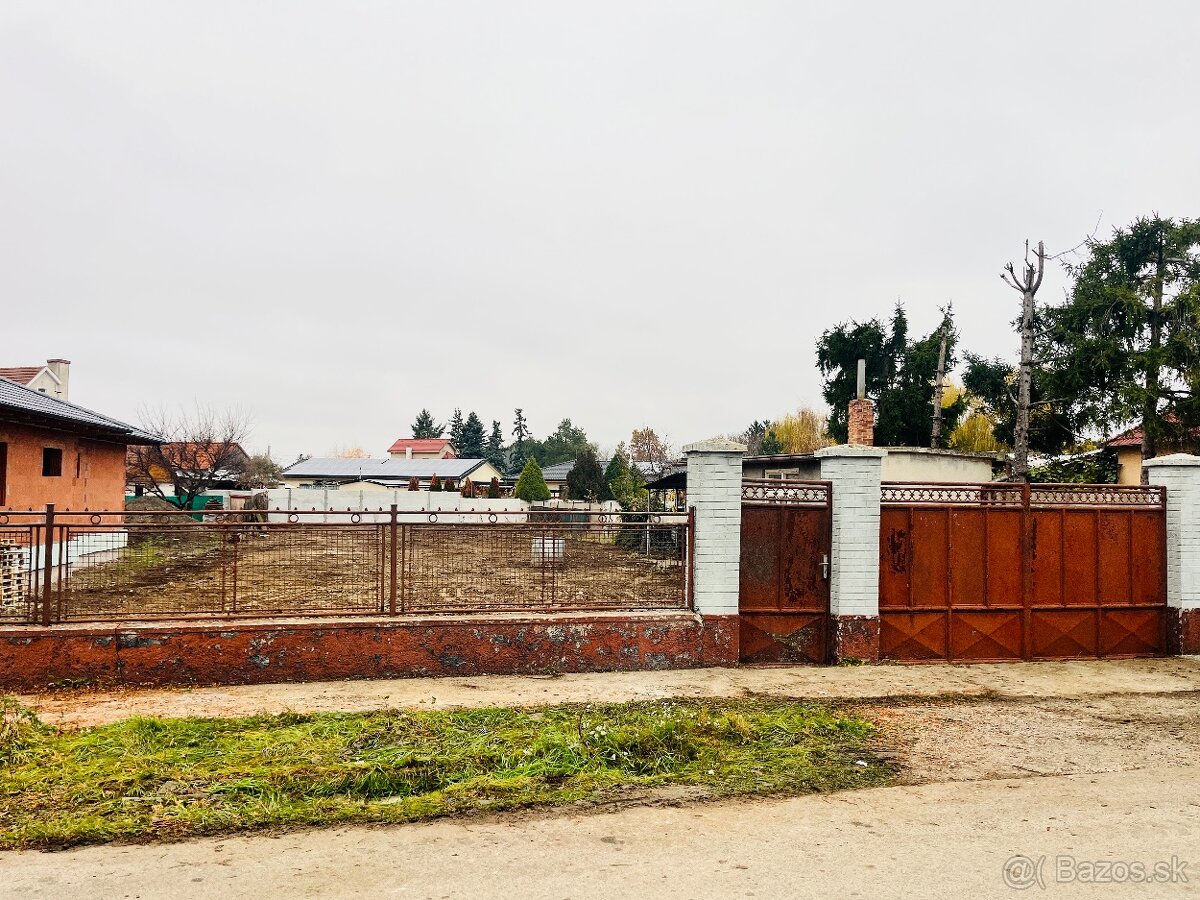 820 m2 stavebný pozemok - 5