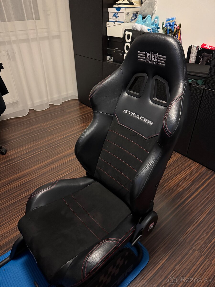 Herny simulator moza racing - 5