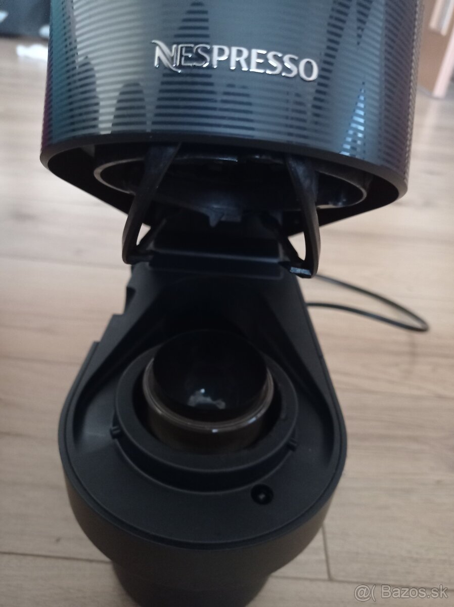 predám kávovar DELONGHI - 5