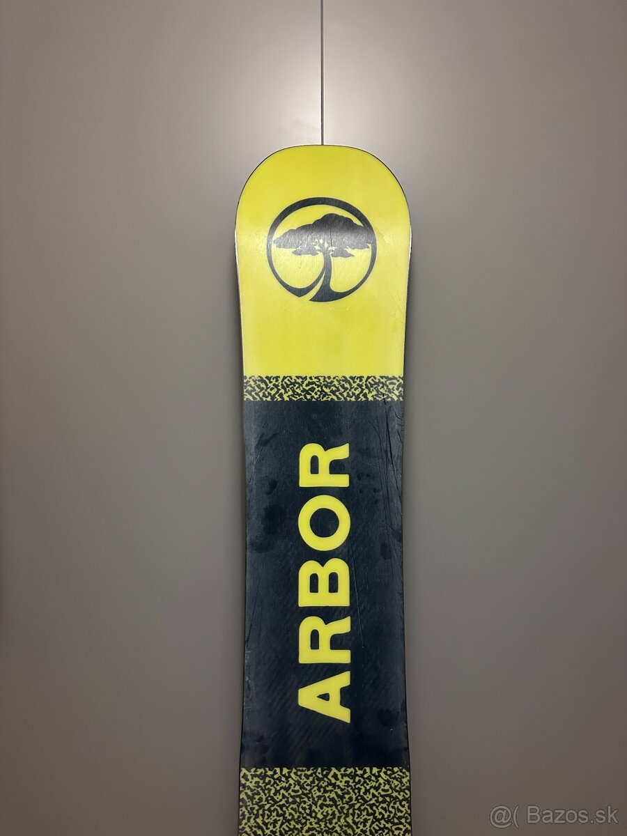 Predám snowboard Arbor - 5
