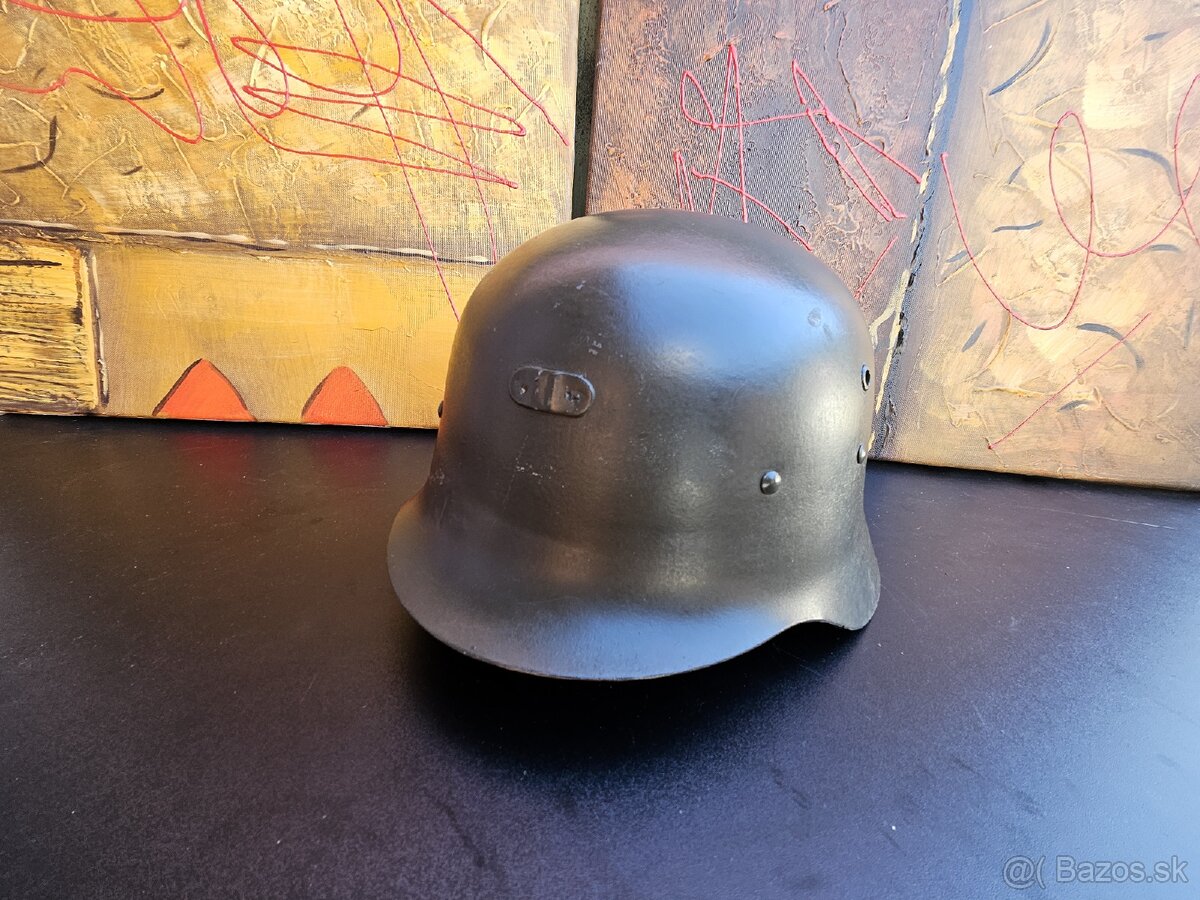 Španielska prilba M1942 - 5