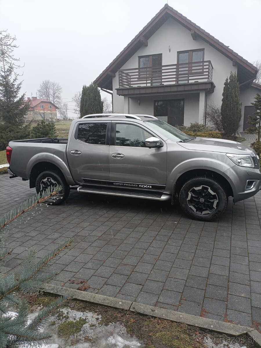 Nissan Navara 2.3dci Double Cab 4x4 - 5