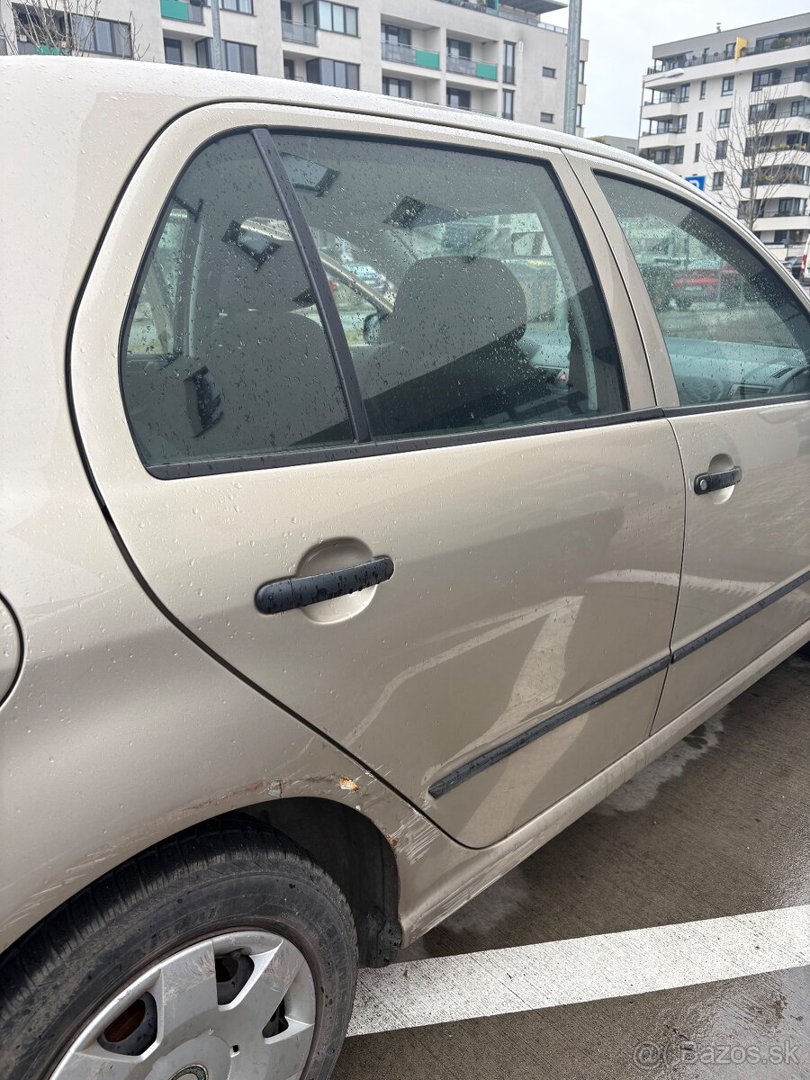 Predám Škodu Fabia 6Y - 5