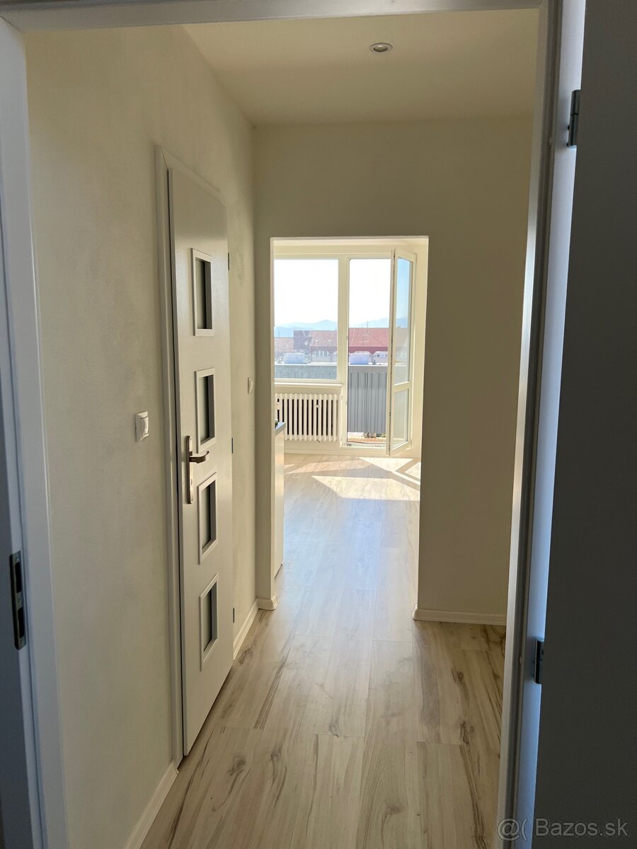 Pekná, prerobená 1,5-izbová garsónka na predaj - 5