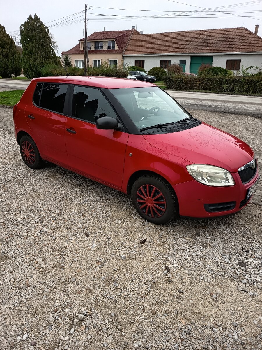 Predám škodu Fabia 2 - 5