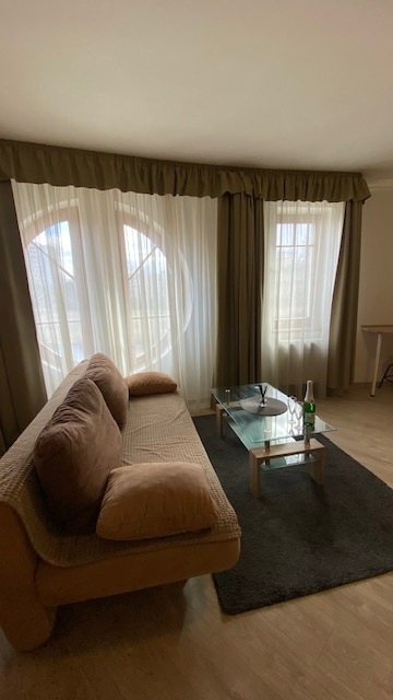 Prenájom 2izbového apartmánu Bratislava - 5