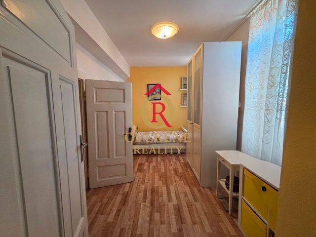 Na predaj veľký 5 izbový byt Lučenec centrum, do Zvolena 30m - 5