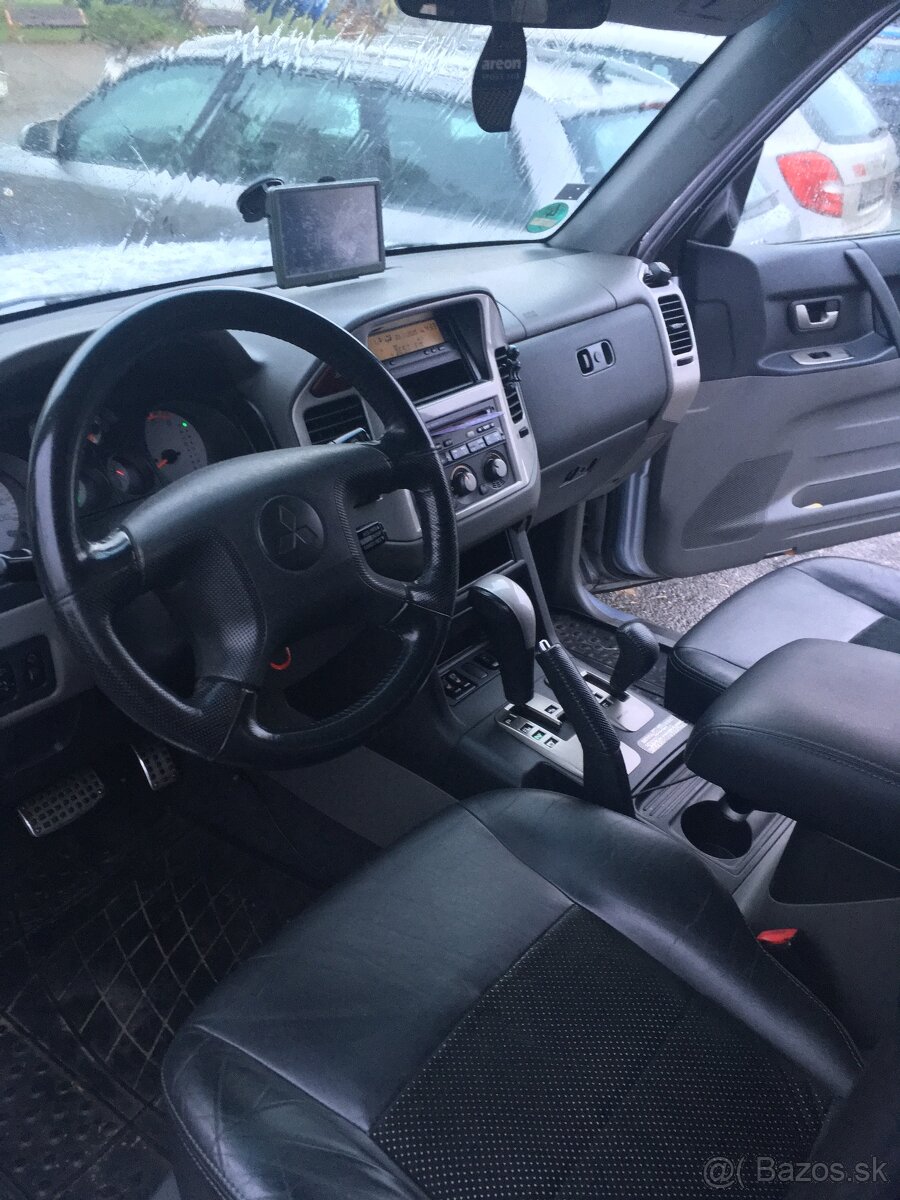 Mitsubishi Pajero 3.2 DI-D Dakar A/T - 5