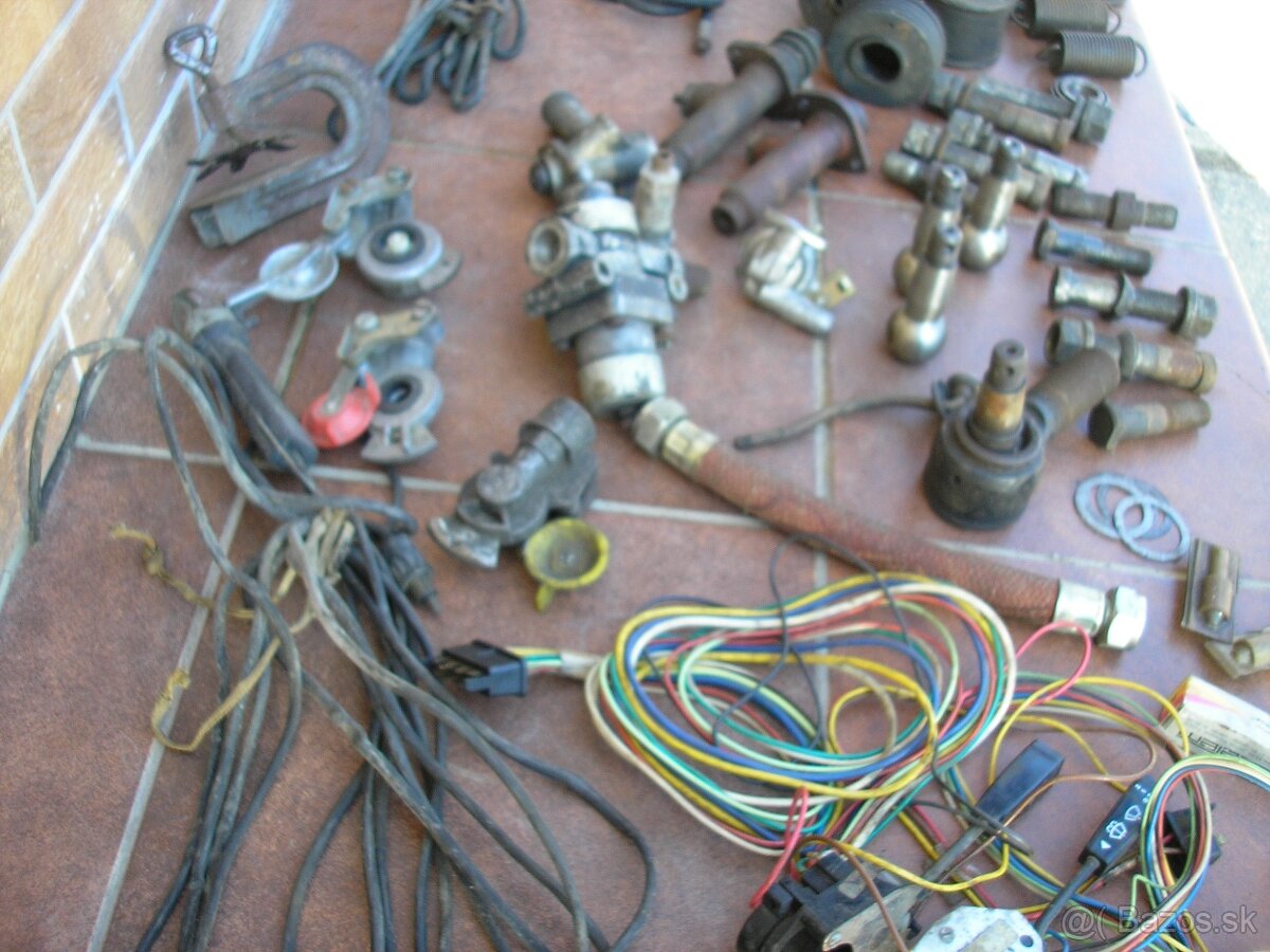 nahradne diely liaz tatra. - 5