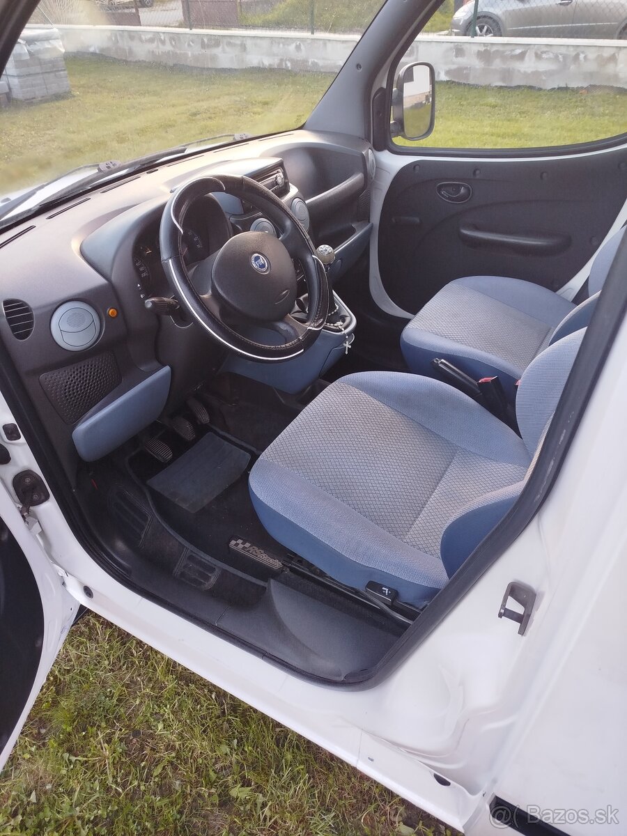 Fiat Doblo Cargo 1.3 JTD 51KW - 5