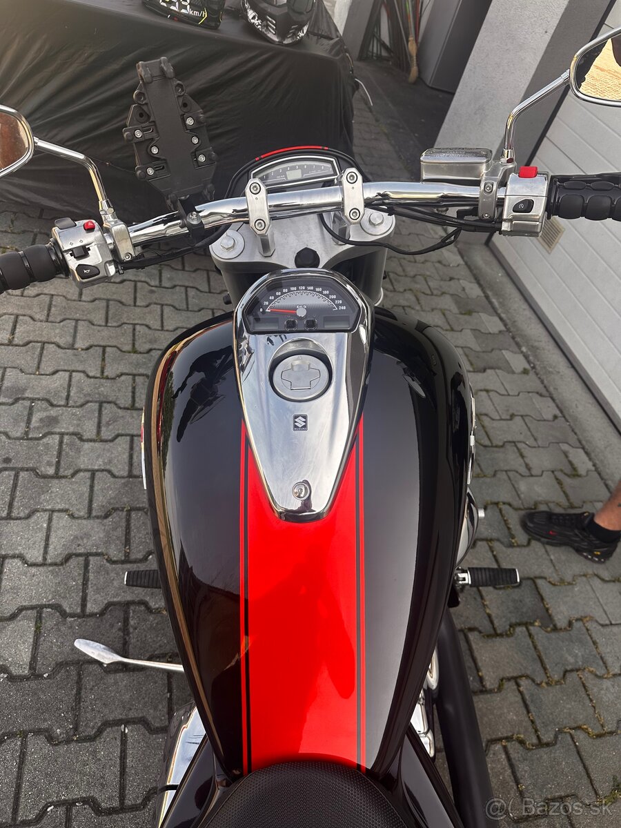 Suzuki Boulevard(intruder) 1800 - 5