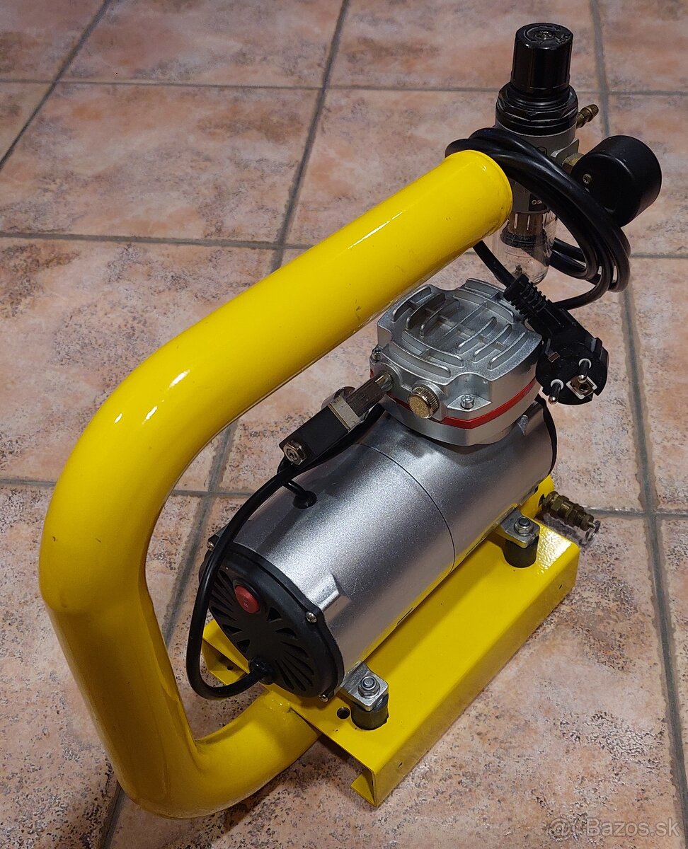 Airbrush kompresor s tlakovou nádobou 1 L - 5