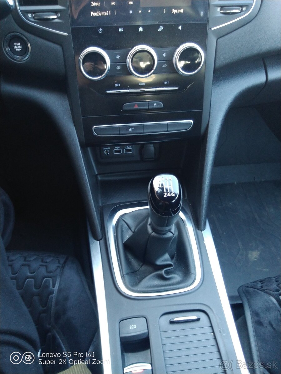 Renault Megane Grandcoupe 1.33TCe103kW 7tis.km - 5