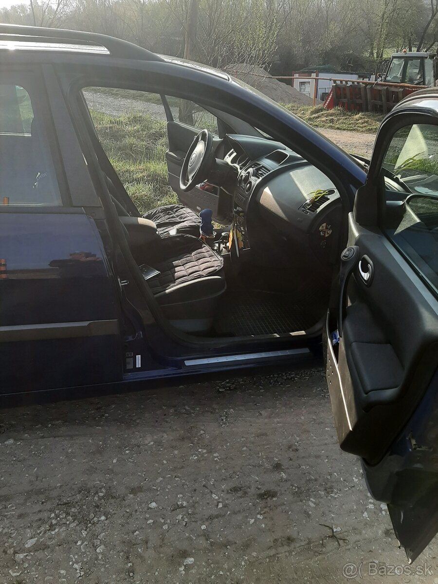 Megane grandtour - 5