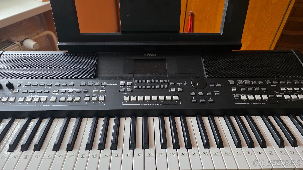 Yamaha PSR-SX600 - 5