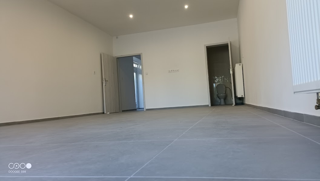 Ponúkame Vám na prenájom zrekonštruované obchodné priestory - 5