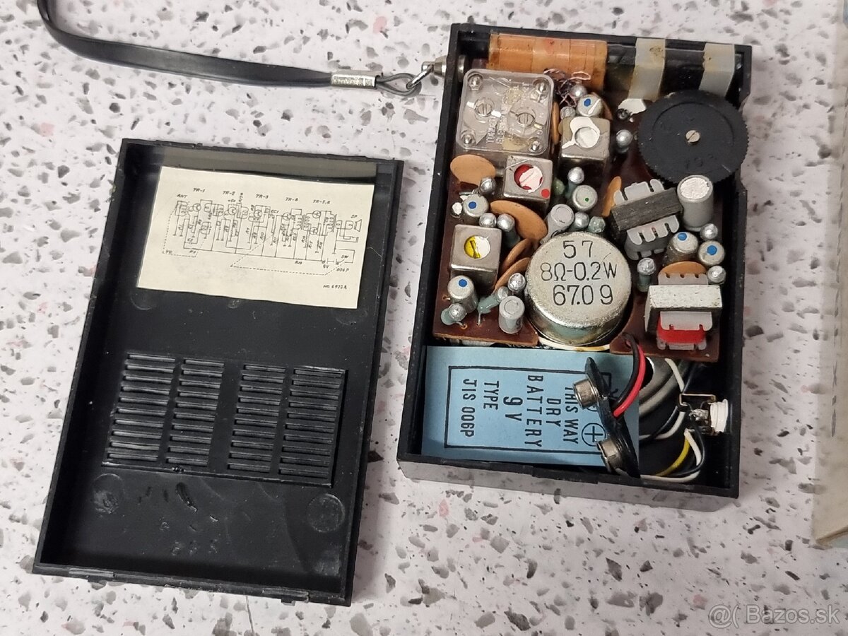 Neckermann Twen-Tone so 6 tranzistormi, model č. 822/663 - 5