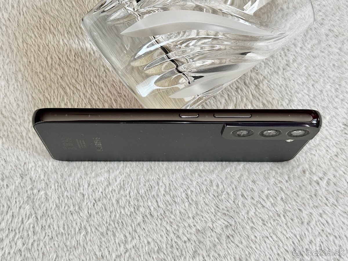 Samsung Galaxy S22 - Na diely (reštartuje sa) - SUPER STAV - 5