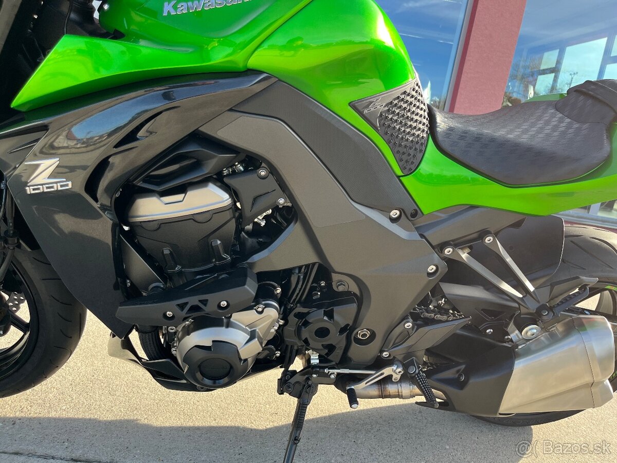 Kawasaki Z1000 - 5