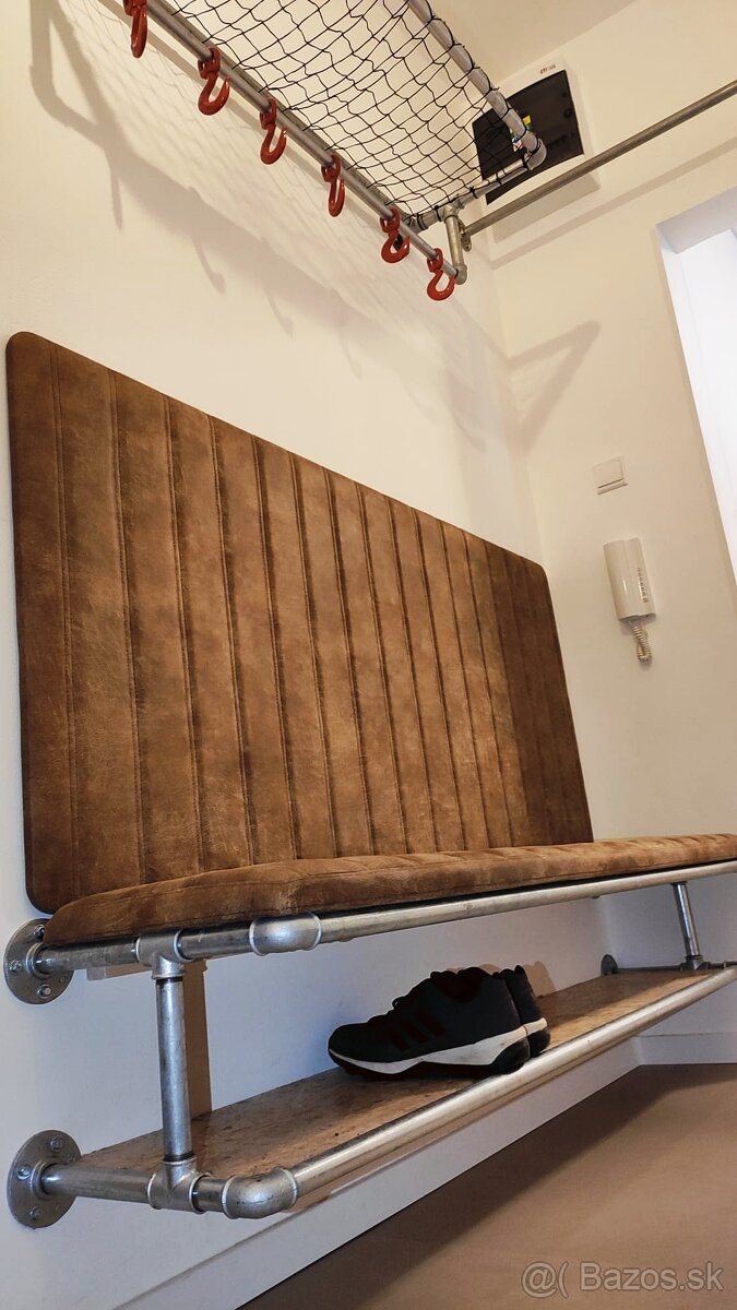 Chodbová zostava, vešiaková stena - 5