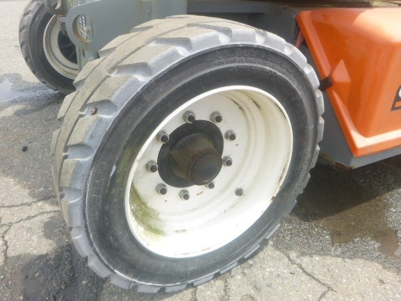 Kĺbová plošina Snorkel A46JE - 5