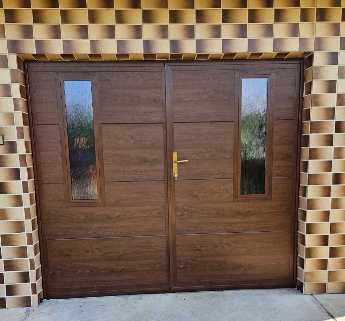 Dvojkrídlova garážová brána - 5