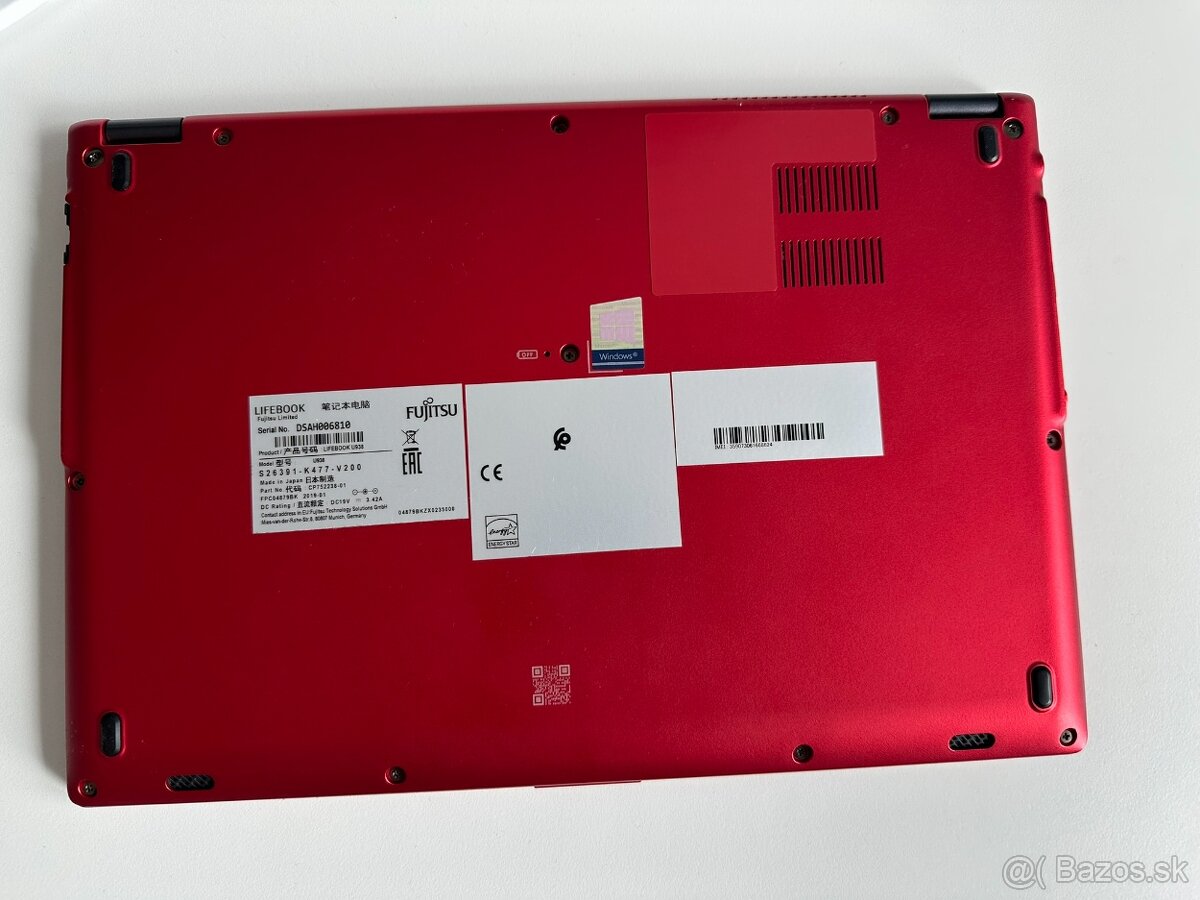 Fujitsu LifeBook U938 červený ultrabook Win 11 - 5