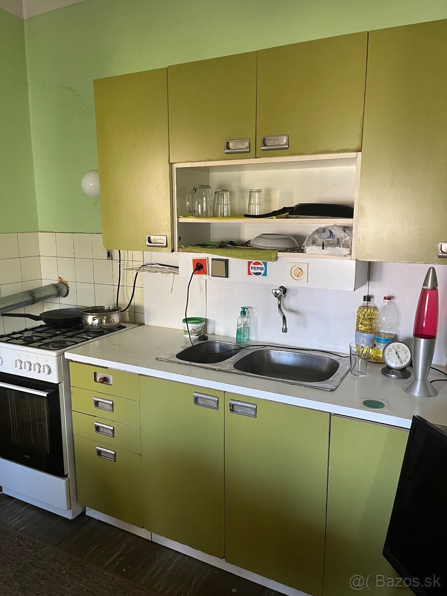 Darujem stary nabytok - 5