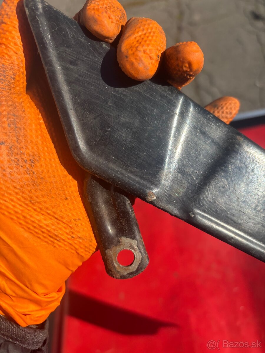 Jawa pionier mustang kryt reťaze - 5