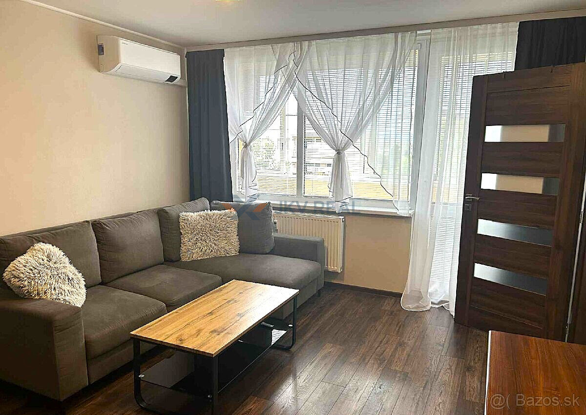 Kompletne zrekonštruovaný čiastočne zariadený 3-izbový byt - 5