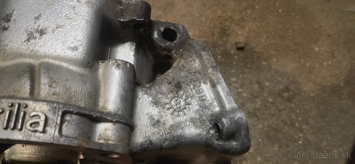 valc ROTAX 123, Aprilia Tuareg 125 - 5