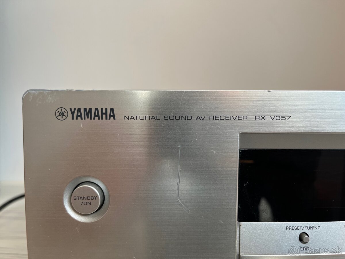 Yamaha RX V-357 - 5