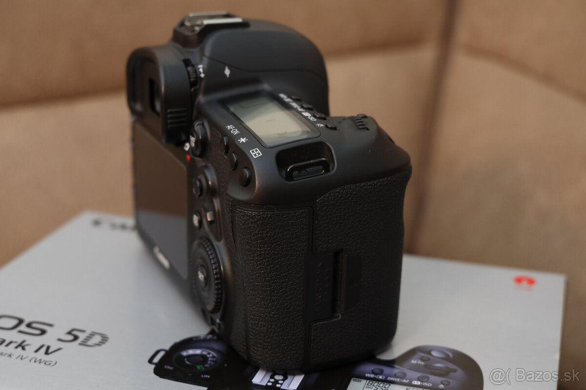 Canon 5D Mark IV - 5