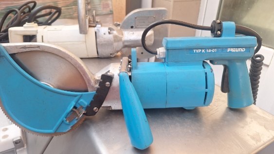 Pila na maso, varny kotol - 5