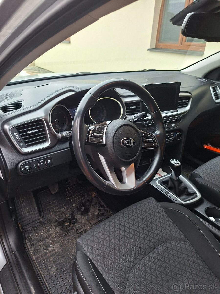 Kia ceed 1,6 crdi r.v.2019 - 5