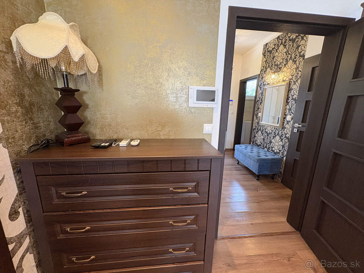 Skvelá ponuka Krásny, príjemný 3-izbový rodinný dom so skry - 5